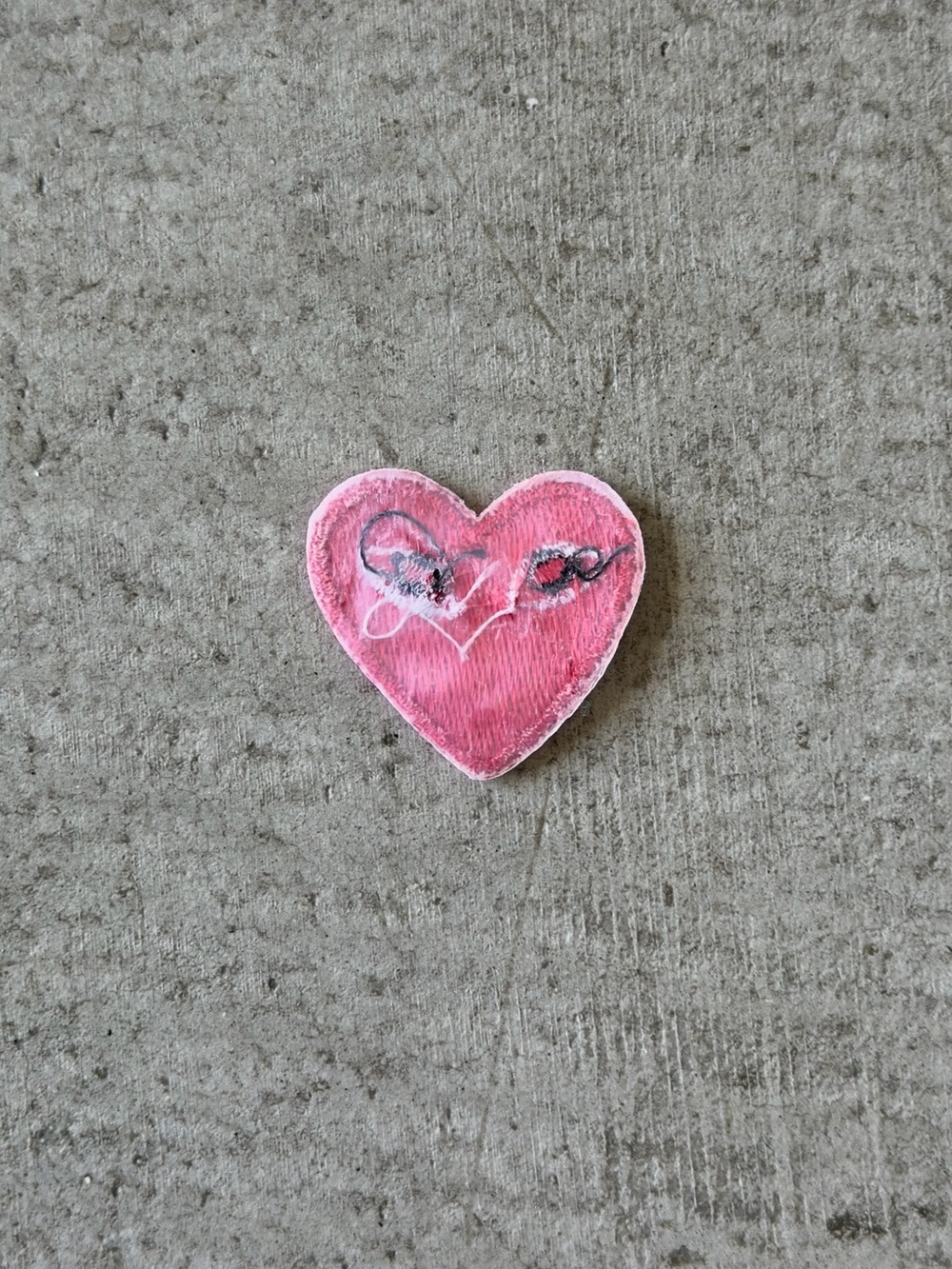 Mini Heart Patch / Red - Picture 3 of 5